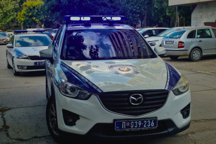 Majci koja je brutalno tukla dete na ulici u Obrenovcu određen pritvor