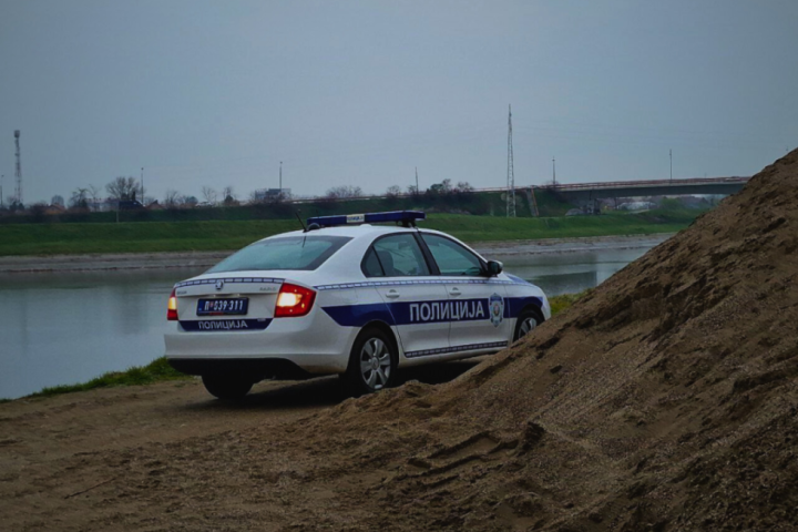 Telo muškarca izvučeno iz Dunava kod hotela “Jugoslavija”
