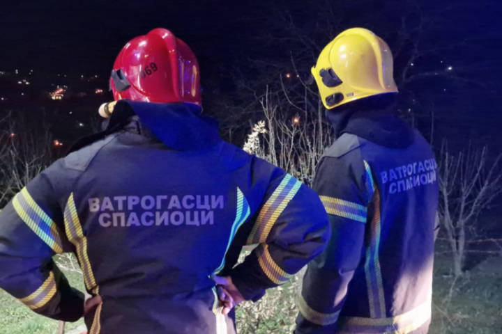 POŽAR U PORODIČNOJ KUĆI KOD LOZNICE: Žena nastradala, muškarac uspeo da se spase