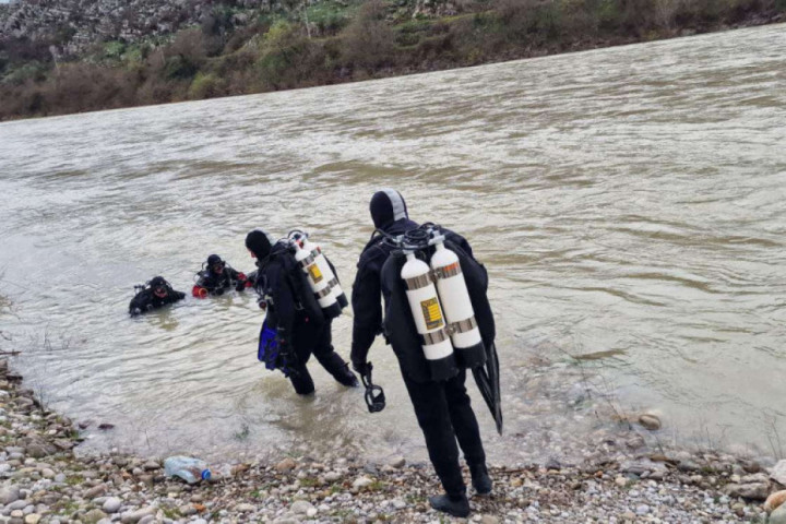 Potvrđeno da telo pronađeno u Zeti pripada dečaku koji je nestao sa majkom