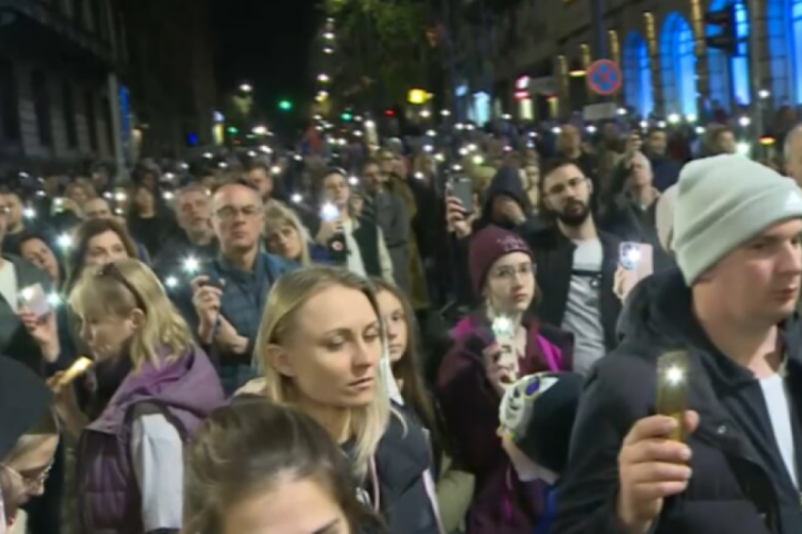 Policija obavestila da će snimati prijavljene i neprijavljene skupove u više gradova u Srbiji u narednim danima