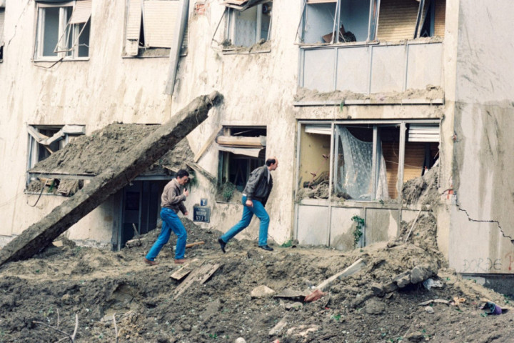 I BILA JE NOĆ: Ubijen je Novi Sad, Grad Heroj, mučki sa leđa, bez razloga…