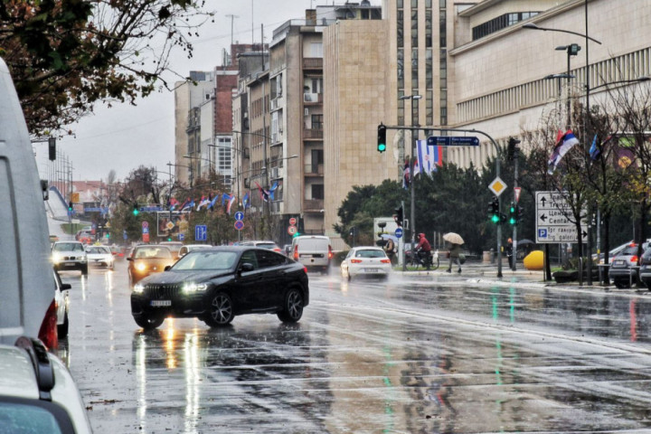 U Srbiji tokom prvog dana aprila oblačno i kišno, negde i sneg