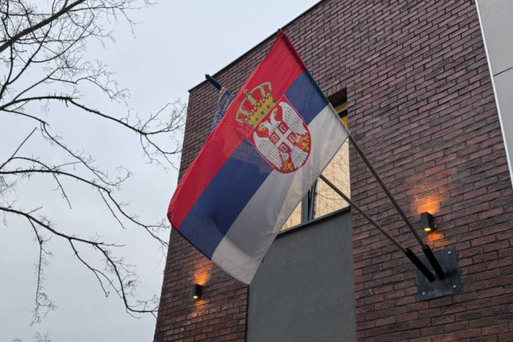 MUP ponovo fotografiše učesnike javnih skupova: Sve je u skladu sa zakonom