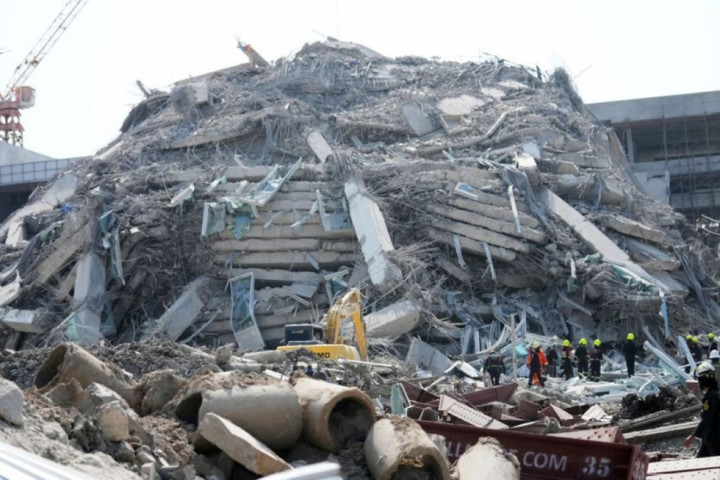Više od 1.000 poginulih u stravičnom zemljotresu u Mjanmaru, nastavlja se potraga za preživelima