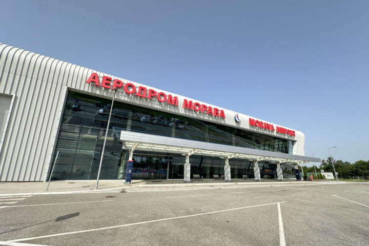 Počela letnja sezona na aerodromu Morava u Lađevcima, prvi avion poleteo za Istanbul