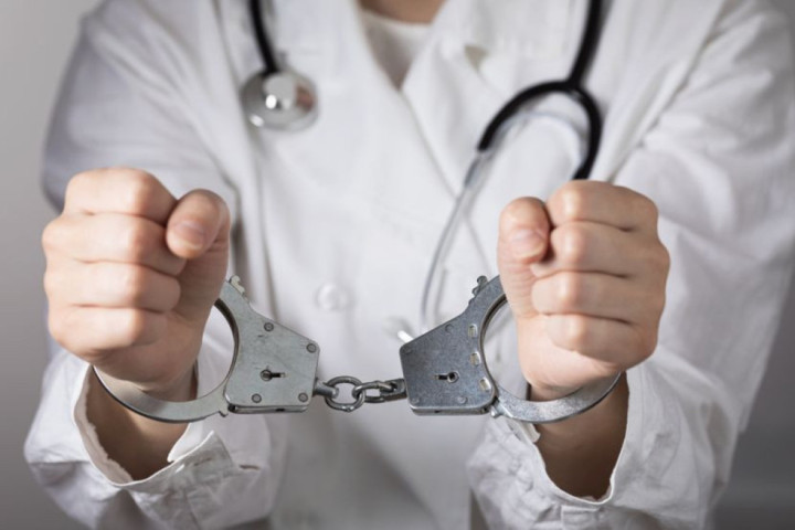 Uhapšen lažni doktor u Bratuncu: Prevario mnoge, prodavao "napitak za lečenje raka"
