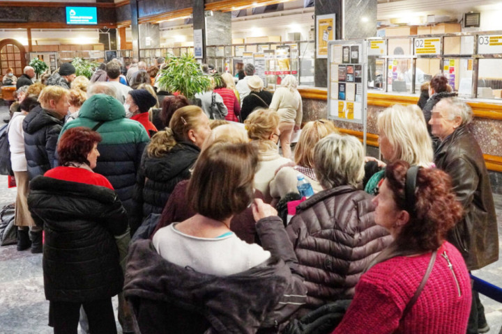 Pošta Srbije: U prvih sat vremena prijave podeljeno svih 30.000 vaučera za odmor u Srbiji