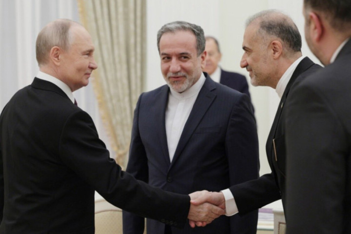 Arakči u Moksvi: Iran je spreman da se brani od bilo kakvih pretnji