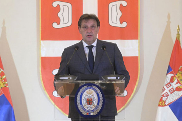 Ministar Gašić čestitao Uskrs pripadnicima Ministarstva odbrane i Vojske Srbije pravoslavne i katoličke veroispovesti