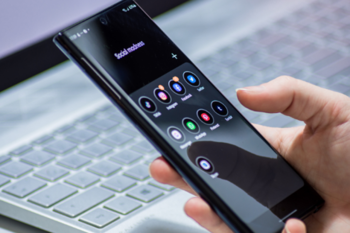 Apple i Meta kažnjeni sa ukupno 700 miliona evra: „Pojačavali zavisnost korisnika od njihovih platformi“