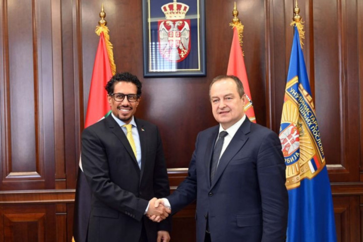 Ministar Ivica Dačić sastao se sa ambasadorom Ujedinjenih Arapskih Emirata Ahmedom Almenhalijem