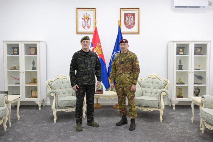 Sastanak načelnika Generalštaba sa komandantom KFOR-a