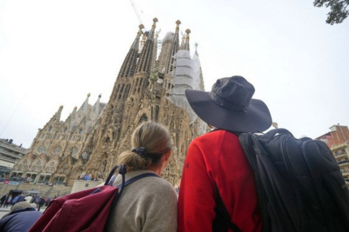 Španiju za tri meseca posetilo više od 17 miliona turista