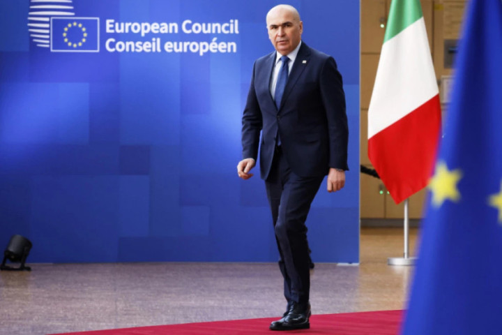 Predsednik Rumunije u ostavci Ilije Boložan imenovao privremenog premijera