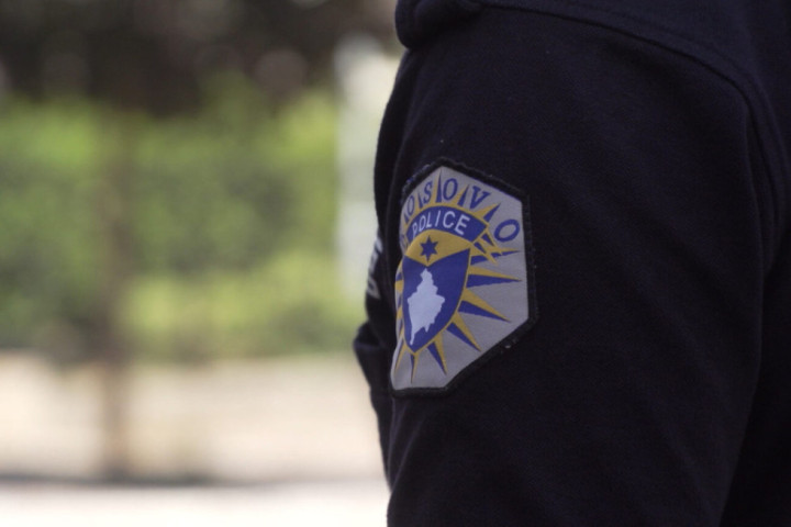 Otac nožem izbo svoje dve ćerke u Prizrenu, jedna podlegla povredama