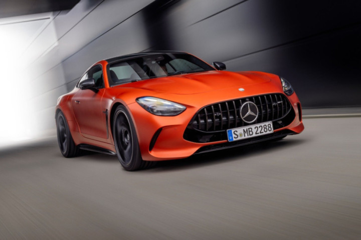 Mercedes-AMG razvija novi V8 motor