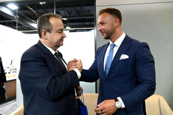 Dačić na policicijskom samitu u Dubaiju: Sastao se i sa ministrom unutrašnjih poslova Slovačke Matušem Šutajem Eštokom