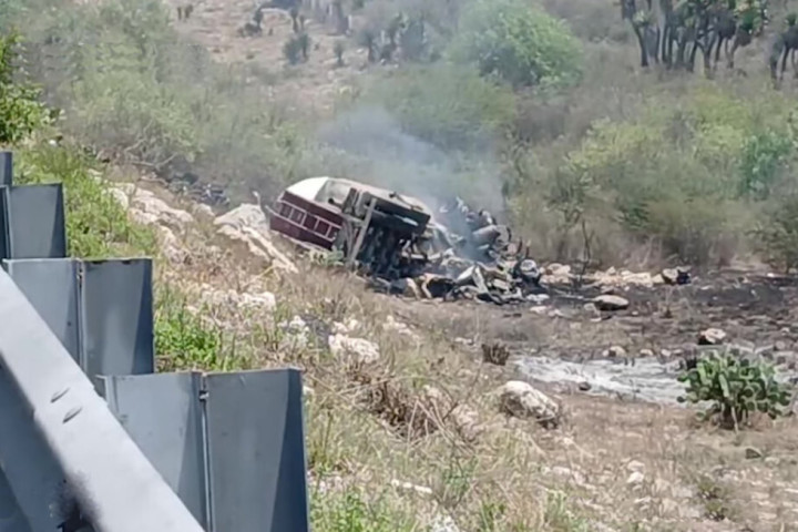 Najmanje 21 osoba poginula u saobraćajnoj nesreći u Meksiku