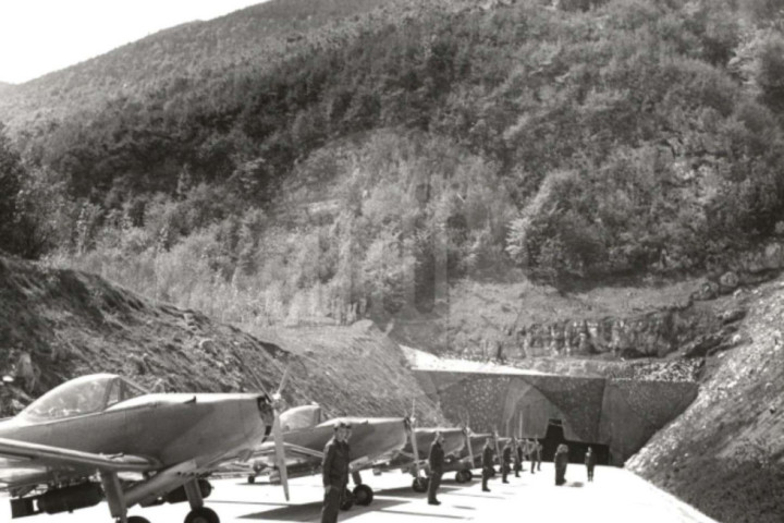 Na današnji dan JNA uništila najveći podzemni aerodrom "Željava", ponos jugoslovenske vojne industrije