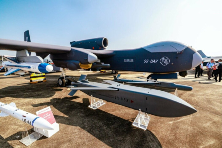 Kineski nosač dronova ima domet od 7.000 km, nosi šest tona municije i malih dronova