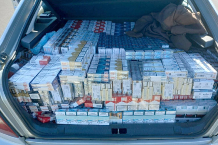 U Raški zaplenjeno 8.500 paklica cigareta u vrednosti od 2,4 miliona dinara