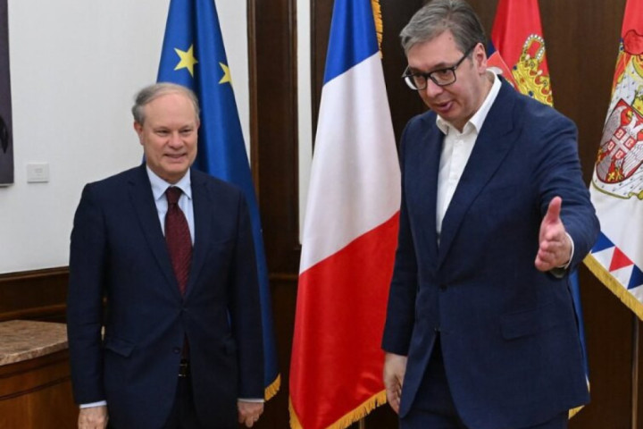 Vučić sa Trokazom: Veliku važnost pridajemo strateškoj saradnji i prijateljstvu sa Francuskom