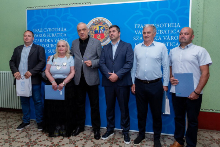 Obezbeđena oprema za primarnu separaciju otpada za četiri opštine sa severa Vojvodine