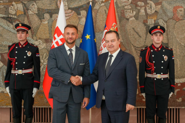Dačić i Eštok razgovarali o saradnji, borbi protiv kriminala, iregularne migracije