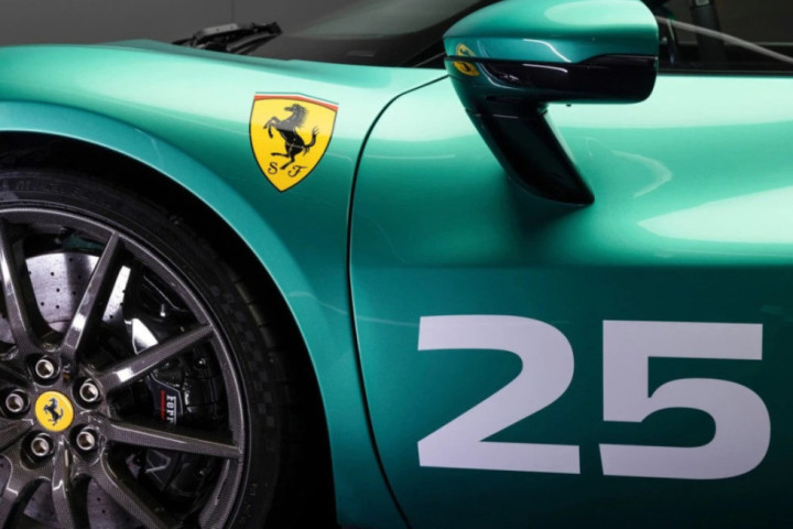 Procurila imena novih Ferrarijevih automobila – dolazi naslednik SF90?