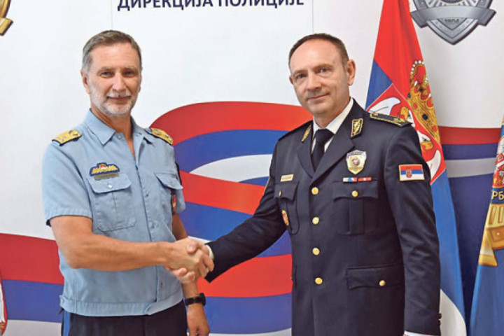 Saradnja srpske i mađarske policije: Vasiljević sa Balogom o suzbijanju iregularnih migracija i organizovanog kriminala