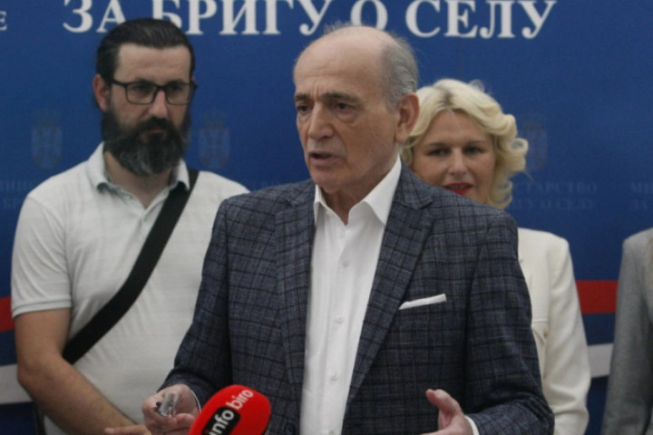 Ministarstvo za brigu o selu: Do­de­lje­no još 108 se­o­skih ku­ća