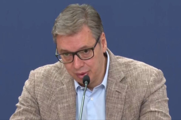 Počelo obraćanje predsednika Vučića: Tema protesti, putevi i investicije
