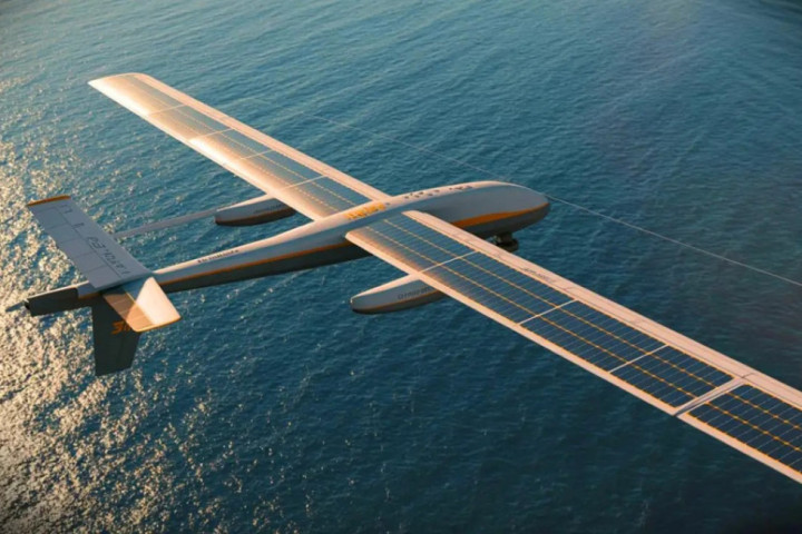 Inženjeri predstavili solarni dron sa rasponom krila od 68 metara koji može da leti mesec dana bez prekida