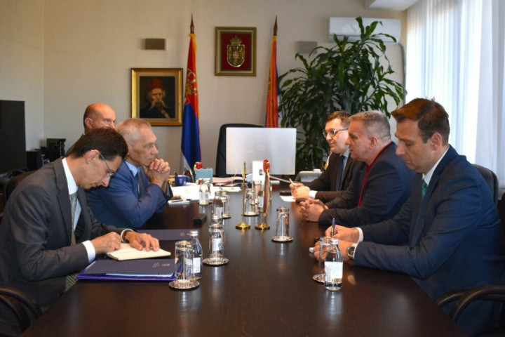 Ministar Stanković sa Bocan-Harčenkom o saradnji Srbije i Rusije u oblasti obrazovanja