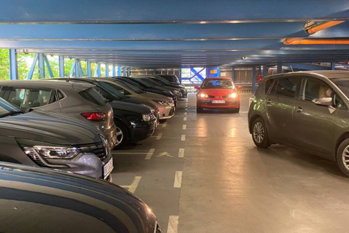 Redefinisane parking zone na Starom gradu, ovo je spisak svih garaža u centru grada