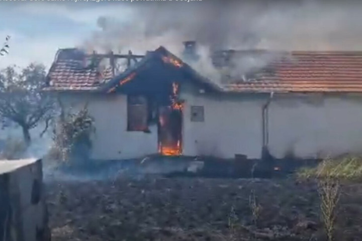 Izgorelo više kuća srpskih povratnika na KiM i ambulanta u Gojbulji