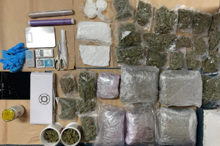 Hapšenje zbog devet kilograma droge: Novosađaninu (26) stavljene lisice na ruke!