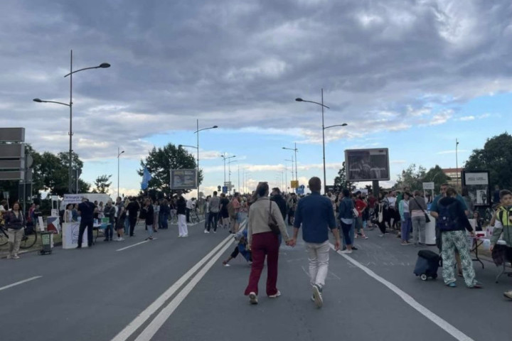 BLOG UŽIVO: Počeo "Neposlušni Korzo" u Novom Sadu, u Užicu ponovo protest