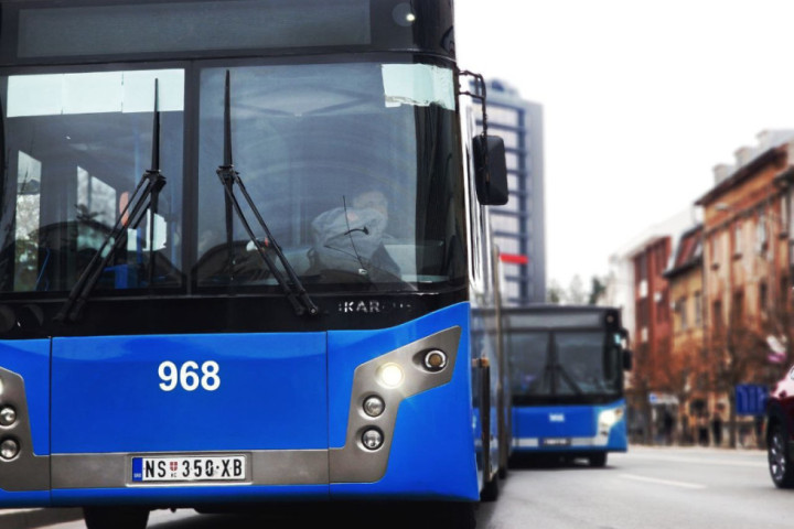 Novosadski autobusi postaju koncertne sale: Putnici će se voziti uz Mocarta i Betovena