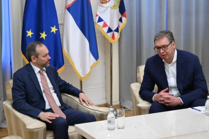 Vučić primio Žiofrea u oproštajnu posetu: "Sumirali smo rezultate saradnje, prisetili se i lepih i teških trenutaka"