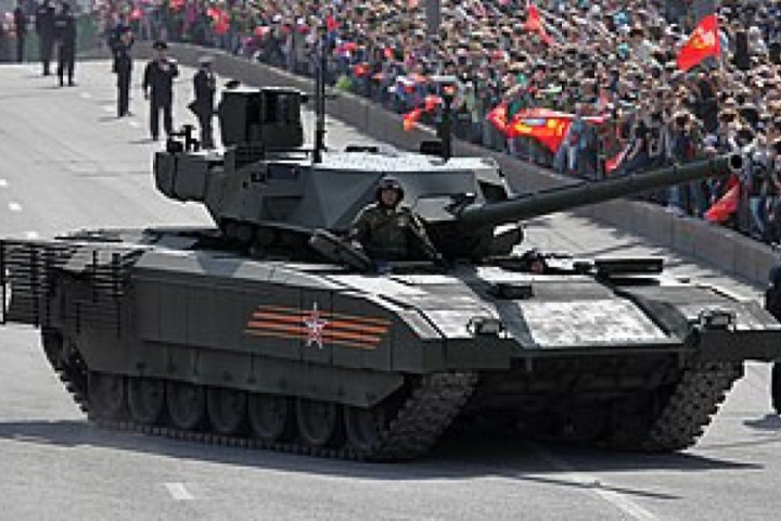 Rusija ukida parade i sajmove: Belausov gasi "armiju spektakla" da bi nahranio front
