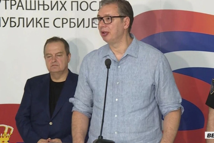 Vučić se obratio građanima iz sedišta MUP u Palati Srbije