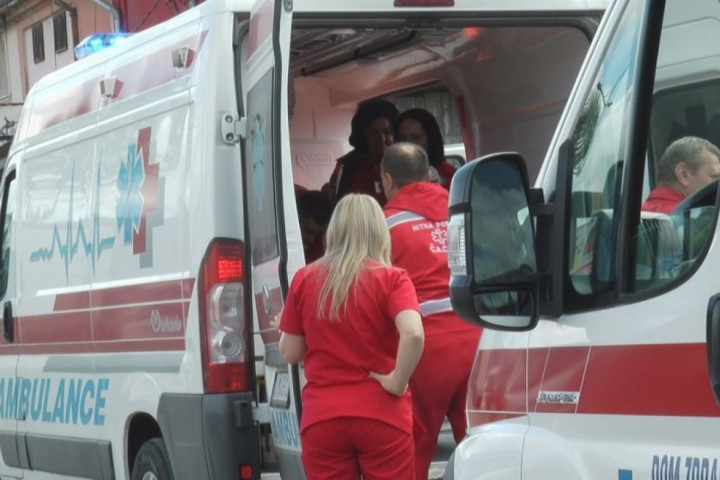 Herojski podvig momaka iz Hitne pomoći na žarištu u Crnoj Gori: Skočili 50 metara u provaliju bez opreme