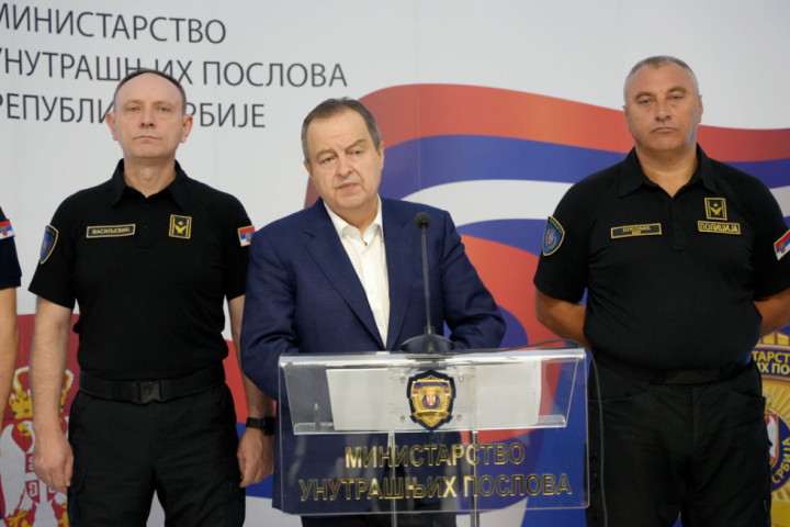Dačić posle protesta: "UHAPŠENO 18 LJUDI I HAPŠENJA SE NASTAVLJAJU"