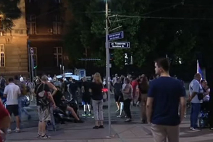 I večeras protesti u Beogradu i više gradova Srbije