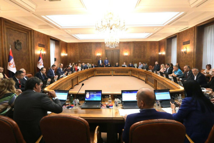 Vlada Srbije proglasila stanje elementarne nepogode u šest gradova i 13 opština