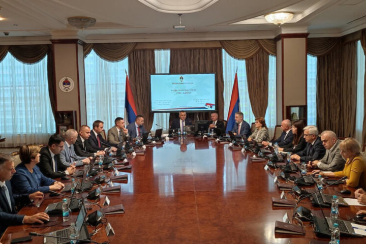 Obavljena primopredaja dužnosti u novoj Vladi Republike Srpske: Naredne sedmice zajednička sednica vlada Srpske i Srbije