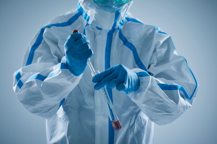 EPIDEMIJA EBOLE SZO počela vakcinaciju zdravstvenih radnika i kontakata osoba zaraženih smrtonosnim virusom