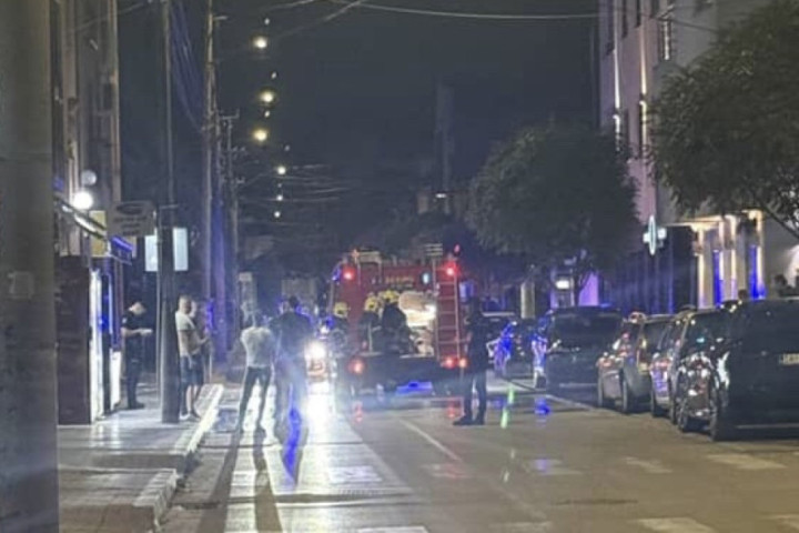 Zapaljen motocikl u centru Čačka, nadzorne kamere polomljene
